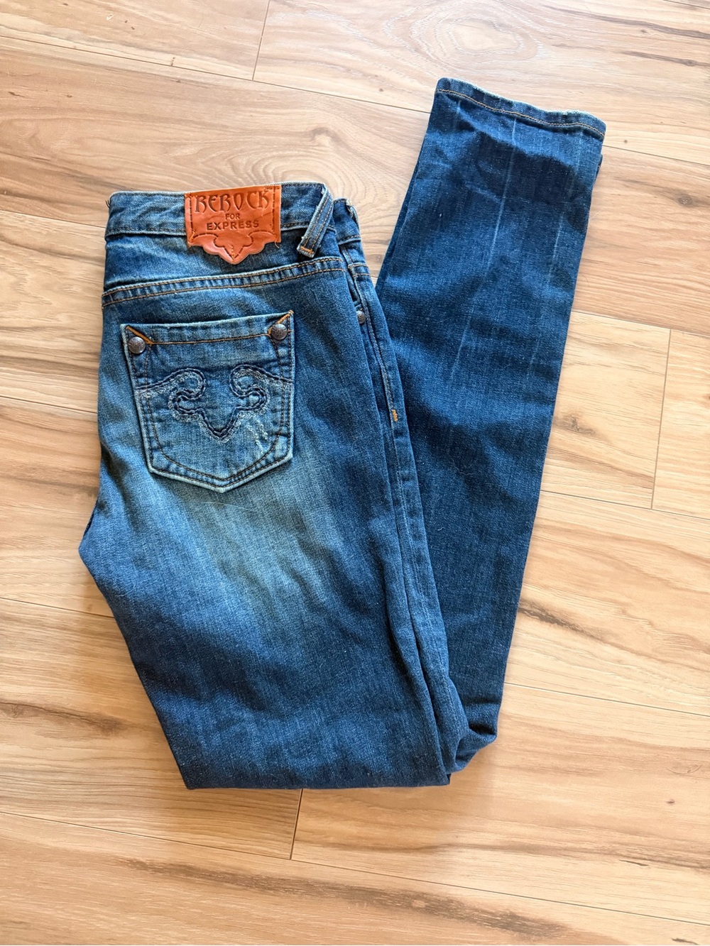 Express Women’s Dark Blue Straight Leg Jeans with Embroidered Back Pocket